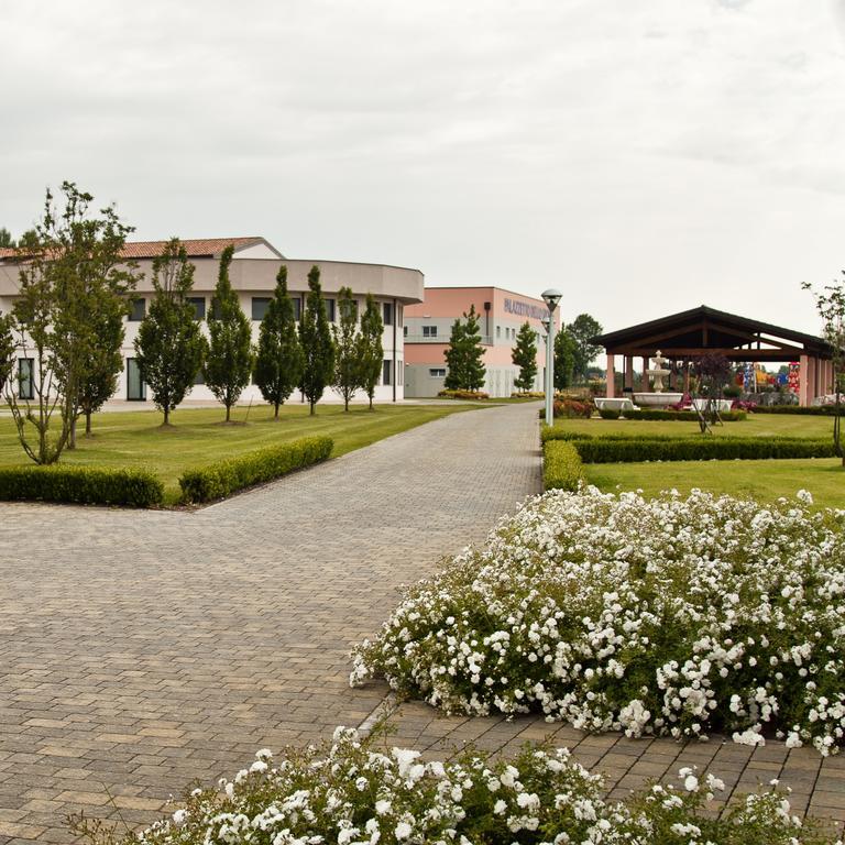 Hotel Novarello Granozzo con Monticello Exterior foto